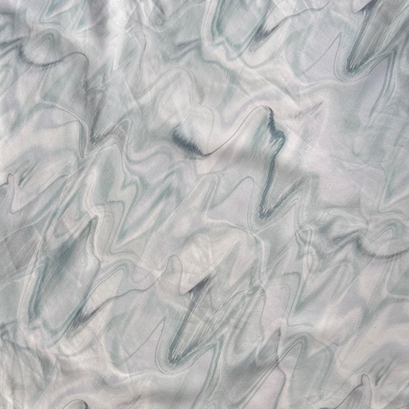 NWT - DYNAMITE - White and Blue Marble Midi Dress - Picture 2 of 11